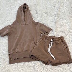 🦆 Little Bipsy Hoodie & Short Set Size 3/4T